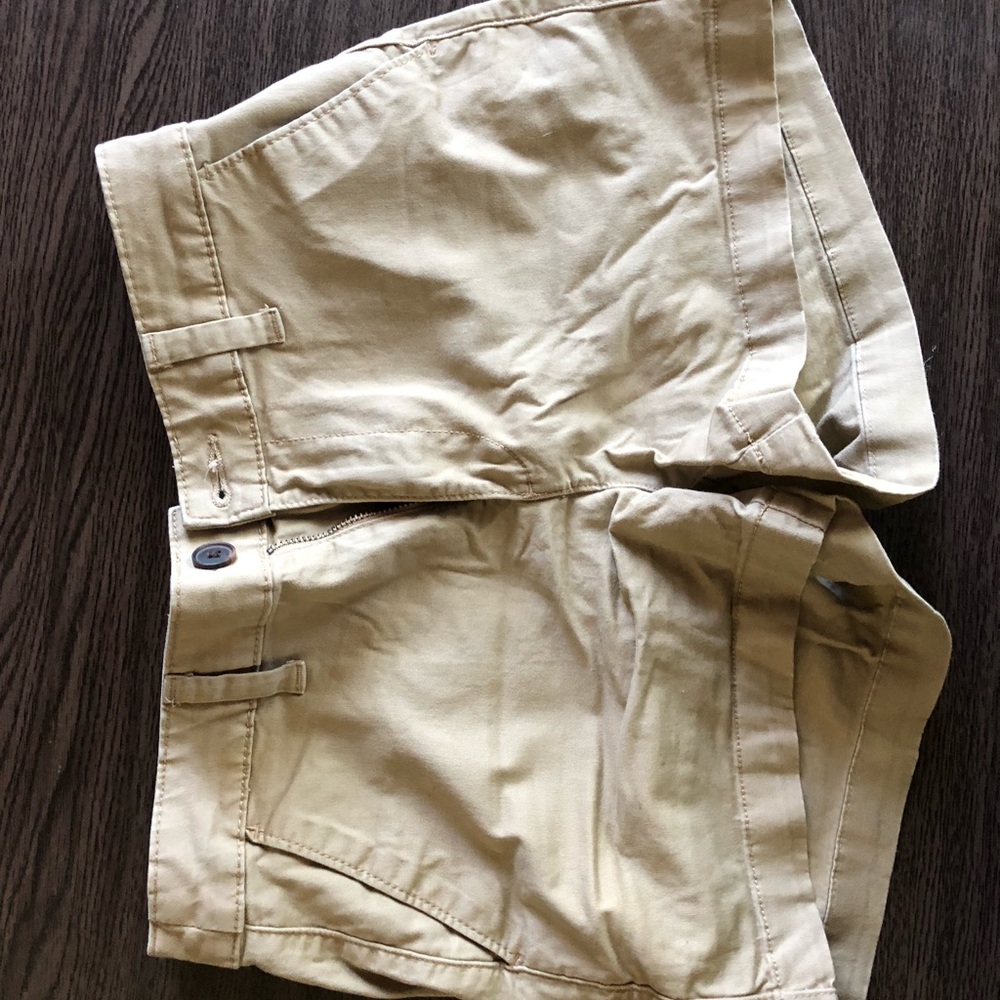 Khaki shorts
